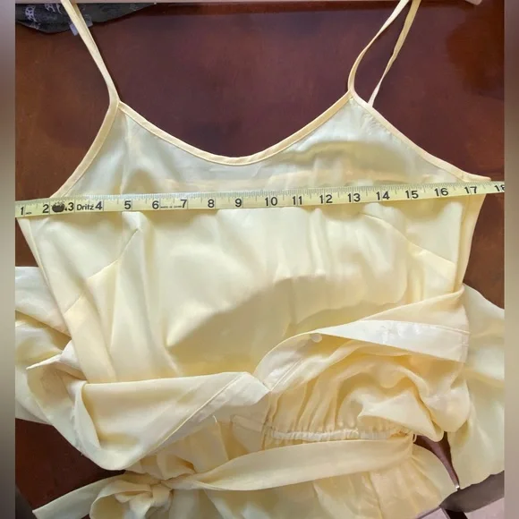 Nanette Lepore Sunny Yellow Dress size 2 (oversized) - Picture 7 of 8